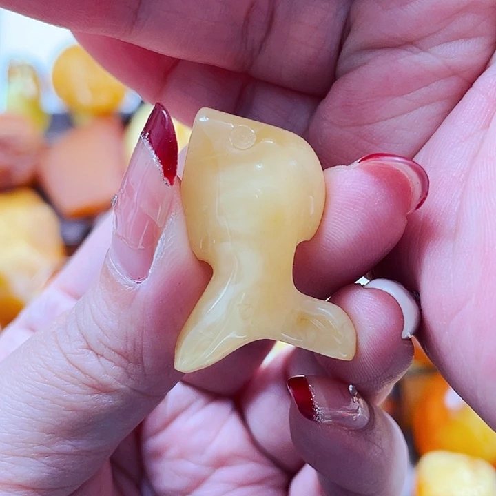 琥珀戒指未镶嵌西****欣吊坠