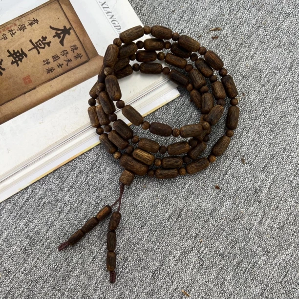 【树心油设计款】R009沉香奇楠金沙叶树心油隔珠长串多样性发货一条
