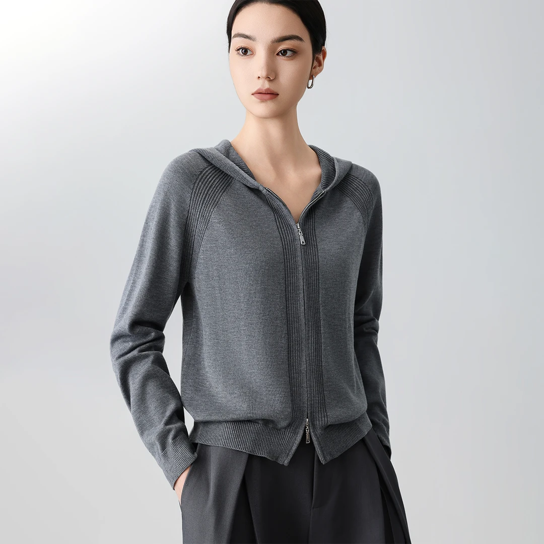 2025秋冬新款休闲百搭连帽拉链女针织衫外套