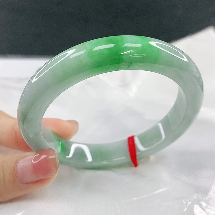 翡翠未镶嵌手镯圈56，50126