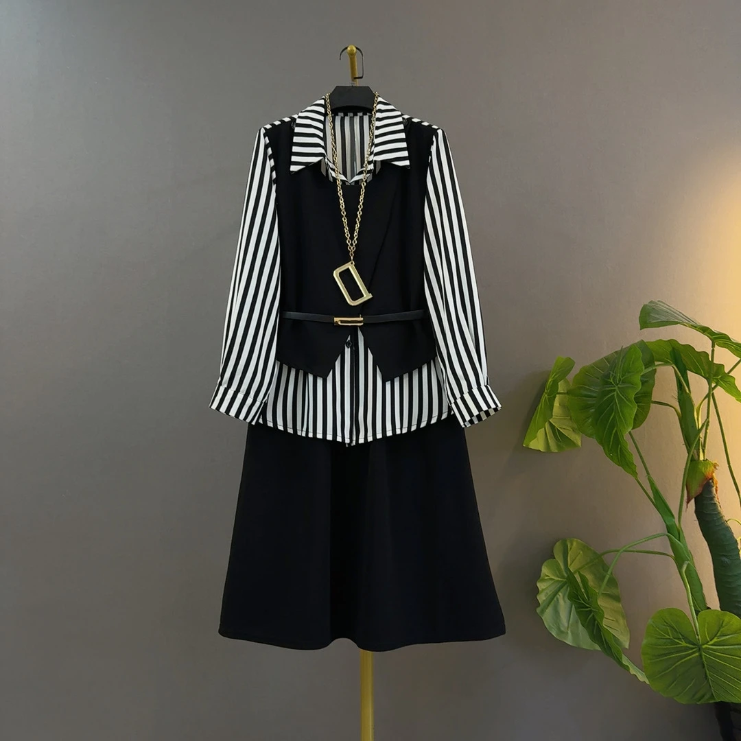 早秋新款设计感不规则假俩件上衣半裙宽松遮肉时尚大码女装俩件套