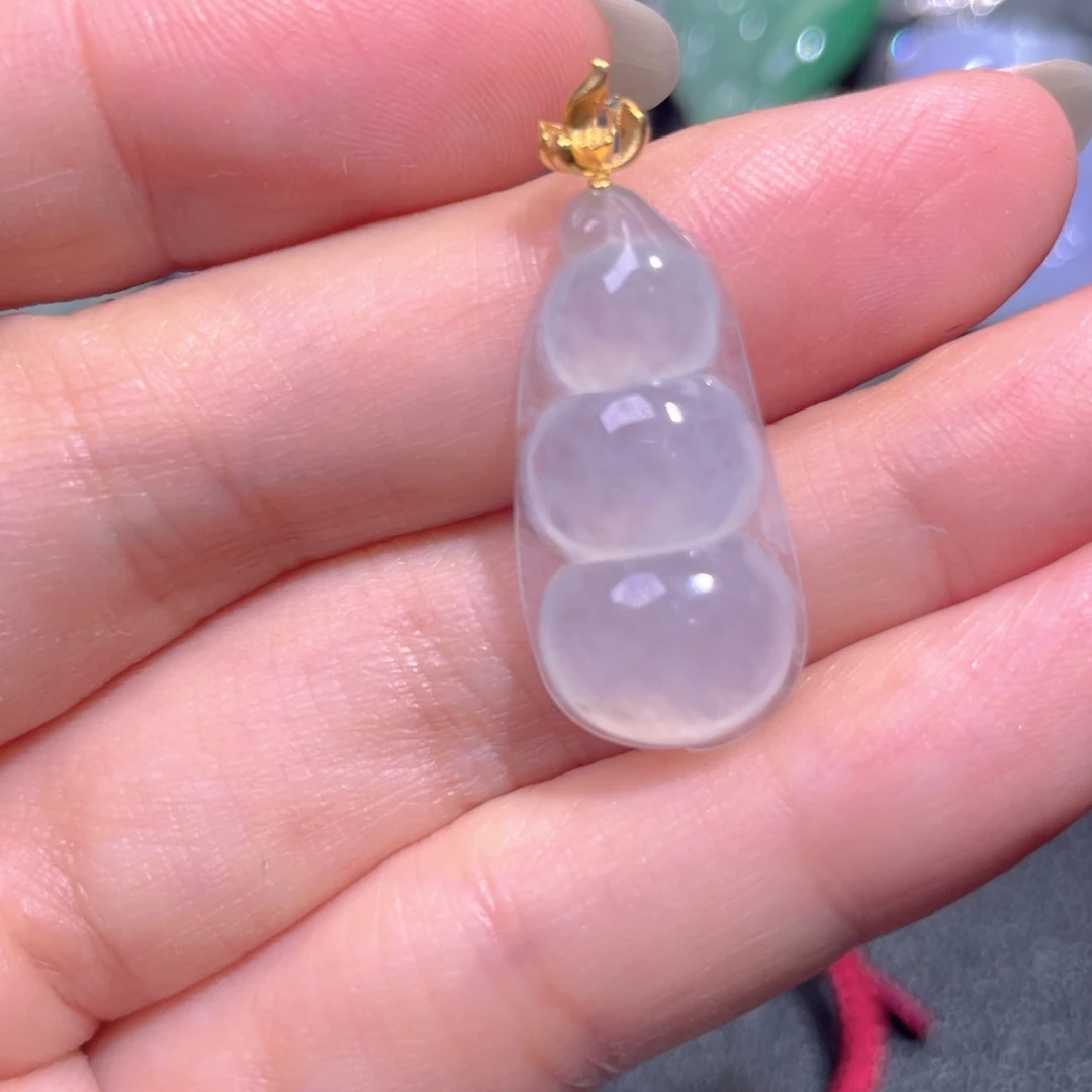 颈饰18K金镶嵌翡翠翡翠