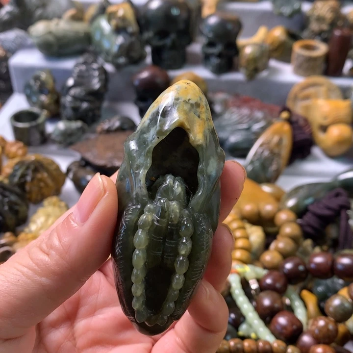 未镶嵌岫岩河磨玉（透闪石质玉）笔搁