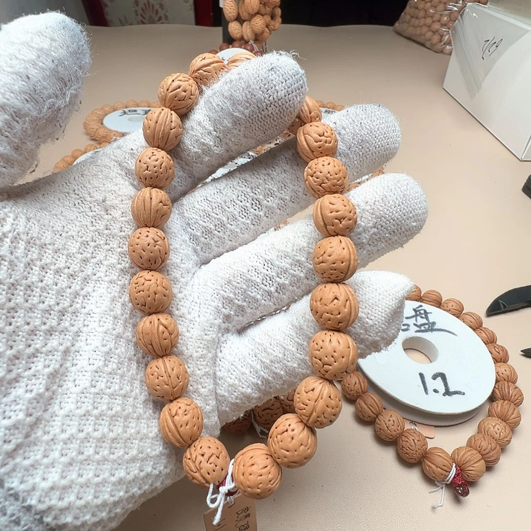 长***用桃核手串1.1皮质硬