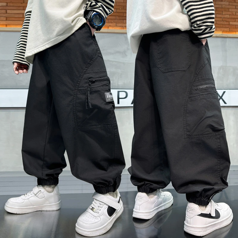 男童运动裤子春秋新款宽松2025中大童休闲工装字母绣花儿童长裤潮