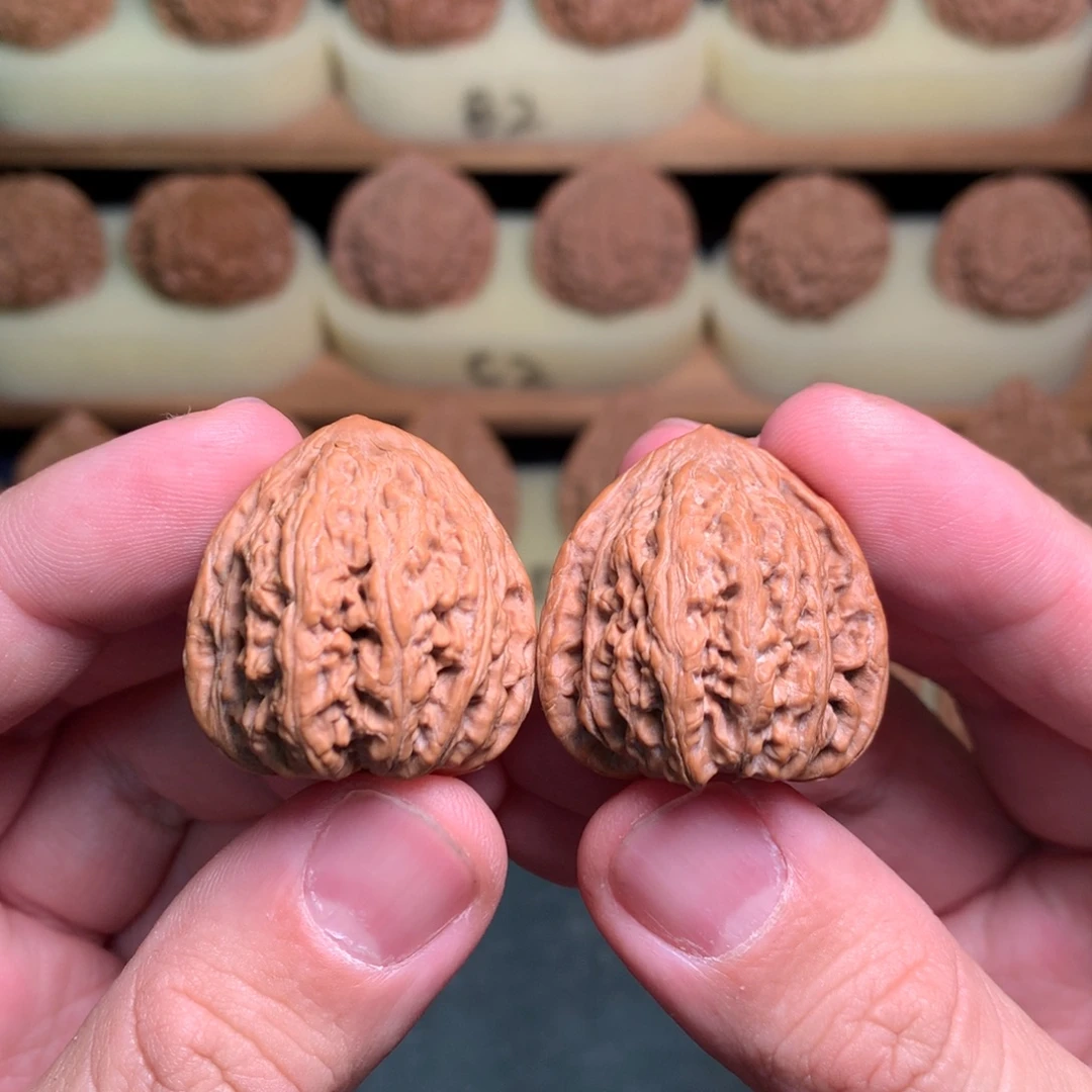 文玩核桃吊坠29秦岭野生三角密纹全品