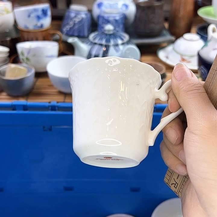 瓷片W****r小静嘎嘎漏啊啊啊