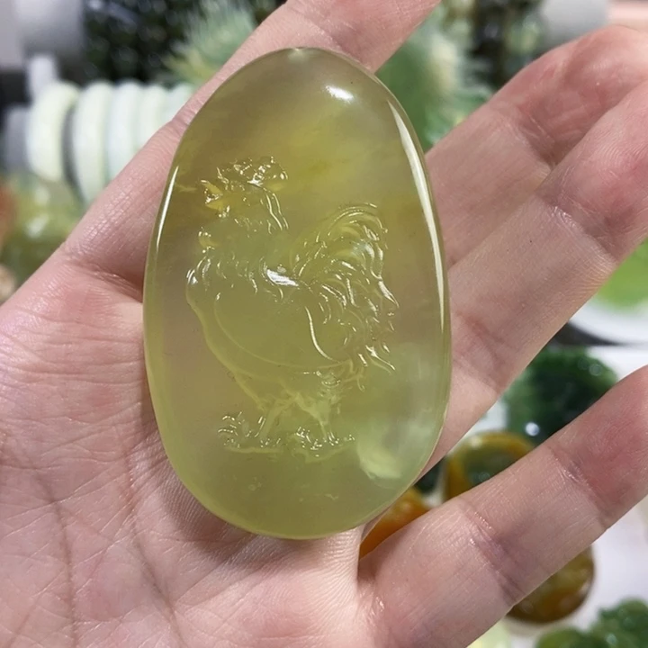 未镶嵌岫玉挂件吊坠