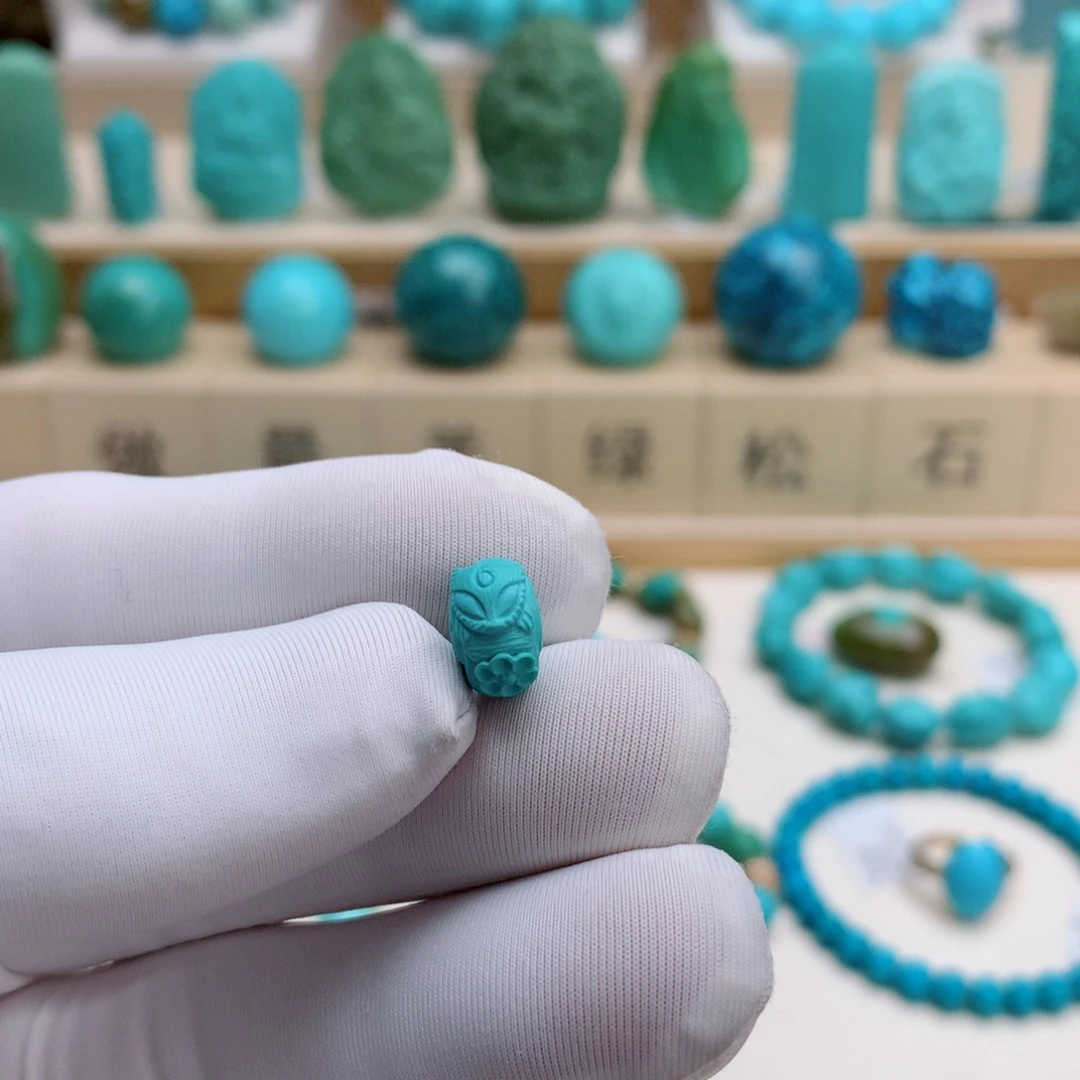 绿松石未镶嵌挂件精品狐狸