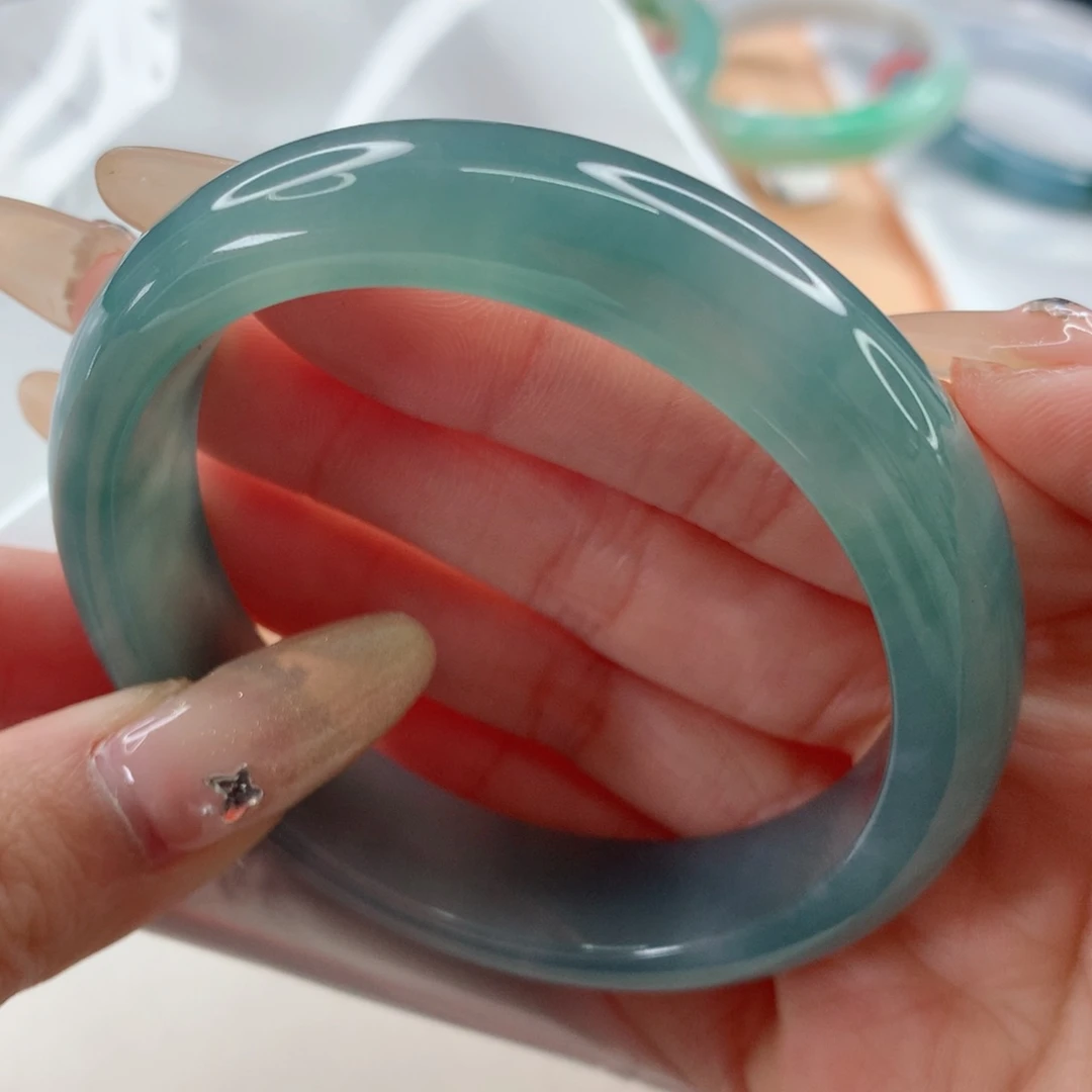 翡翠手镯未镶嵌57 正圈