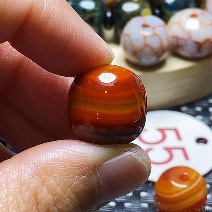 এ***哥玛瑙/玉髓未镶嵌颈饰