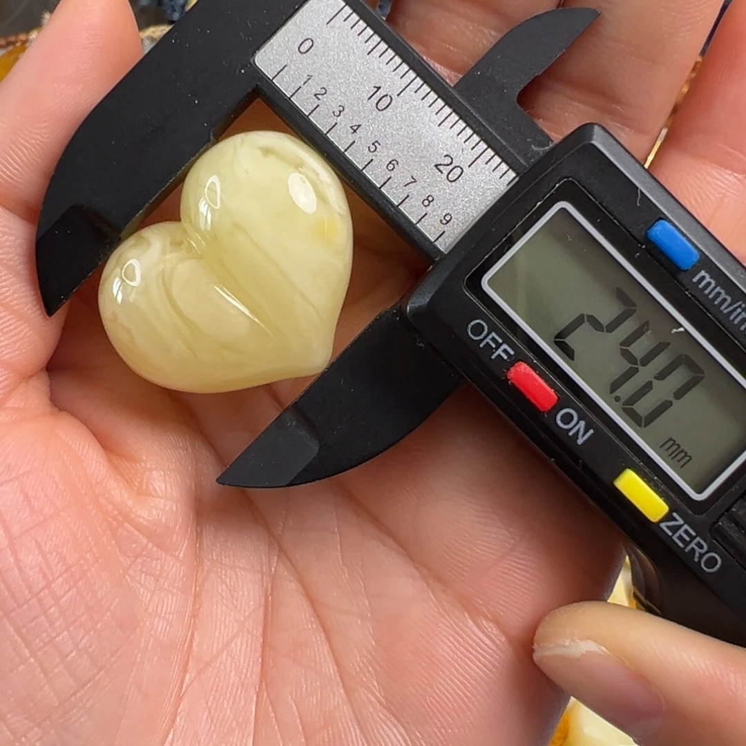 蜜蜡未镶嵌裸石蜜蜡