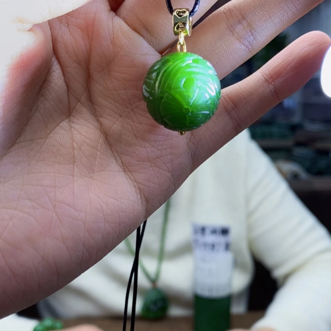 和田玉颈饰未镶嵌拍一发一，多样性发货