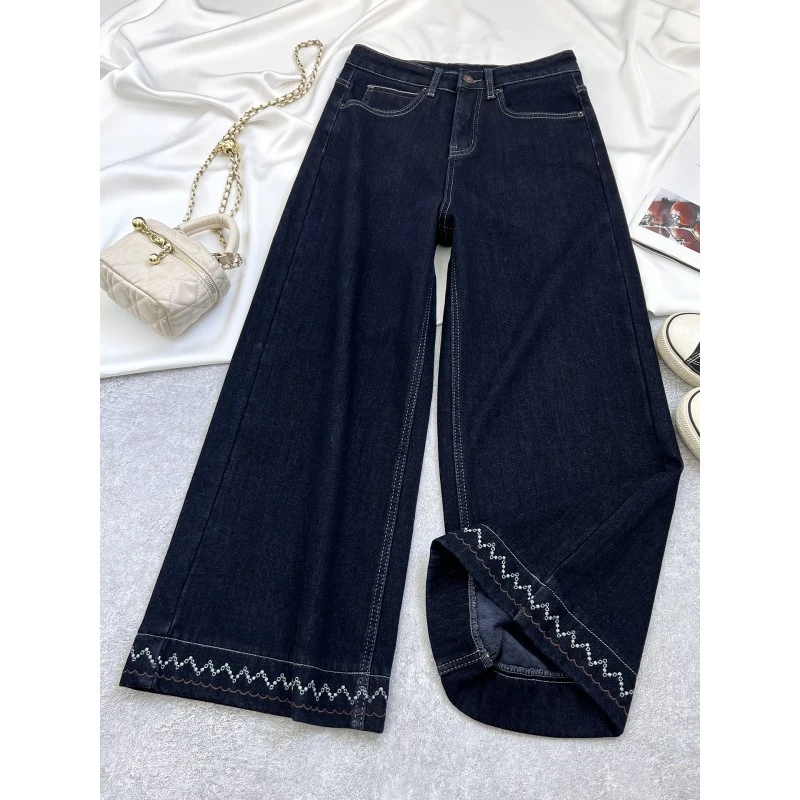 大码冬季遮胯显瘦牛仔裤女梨形身材深蓝色加绒刺绣花边九分直筒裤