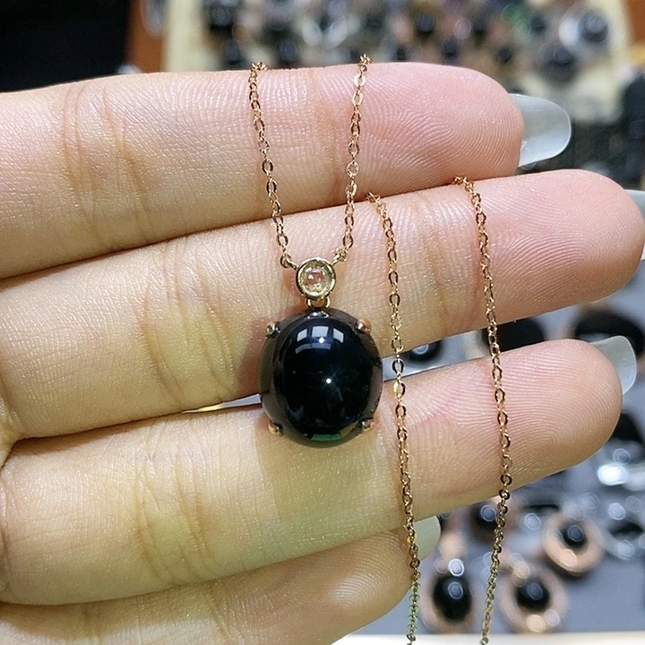 套链18K金镶嵌翡翠熊****←蛋面