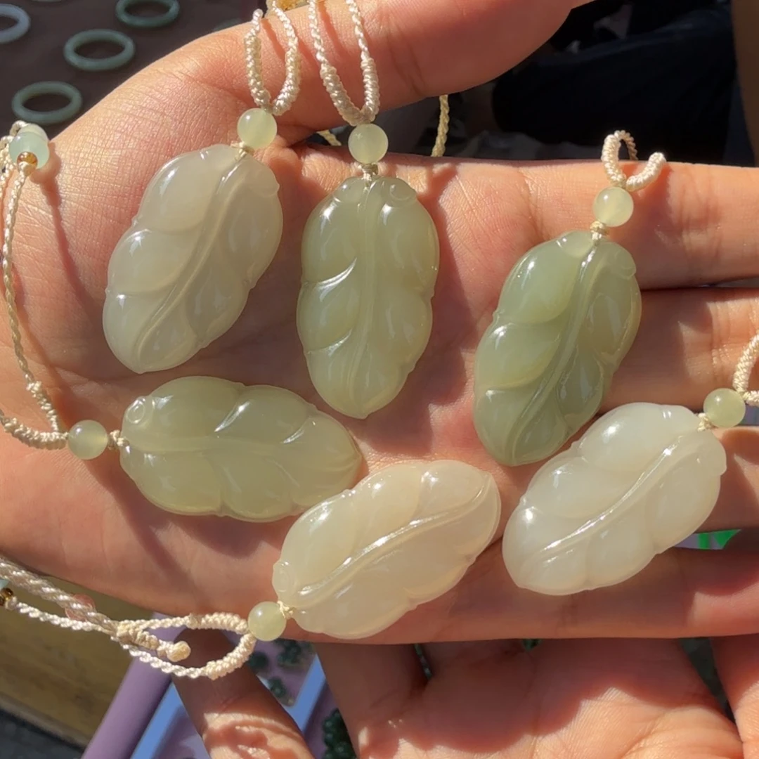 和田玉未镶嵌颈饰和田玉叶子门总F多样性拍一发一