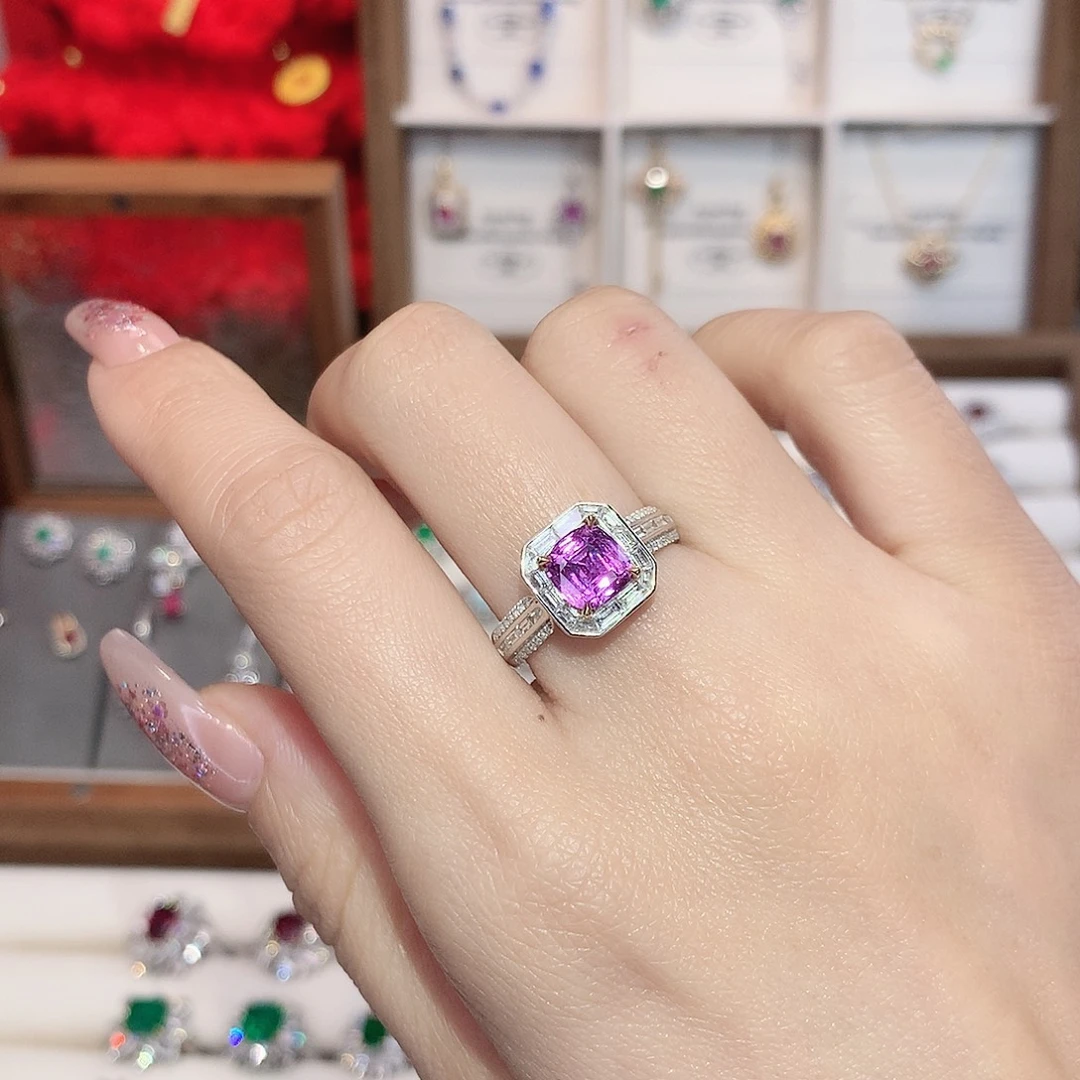 18K金镶嵌彩色蓝宝石戒指1.88ct/天然宝石/七天无理由