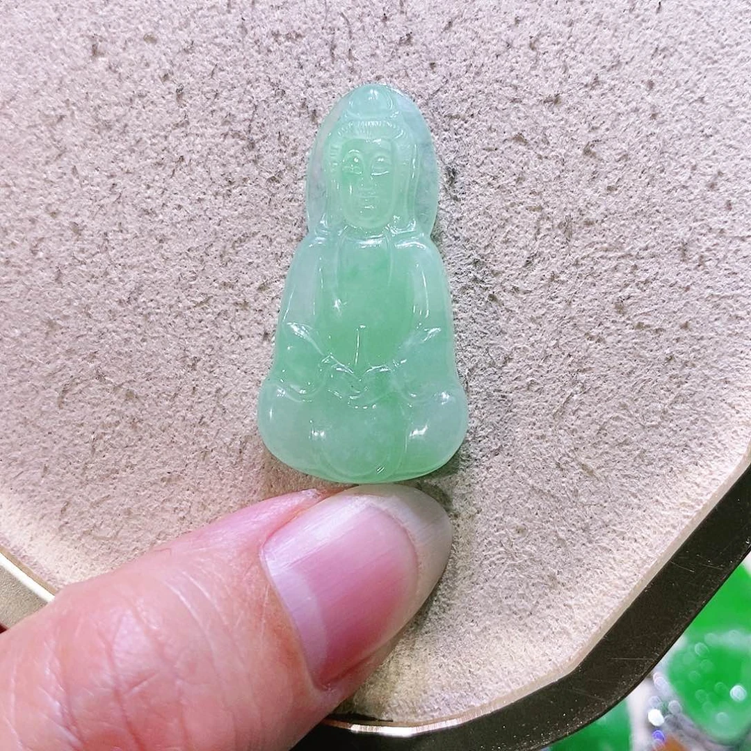 【闪购商品】翡翠挂件未镶嵌裸石