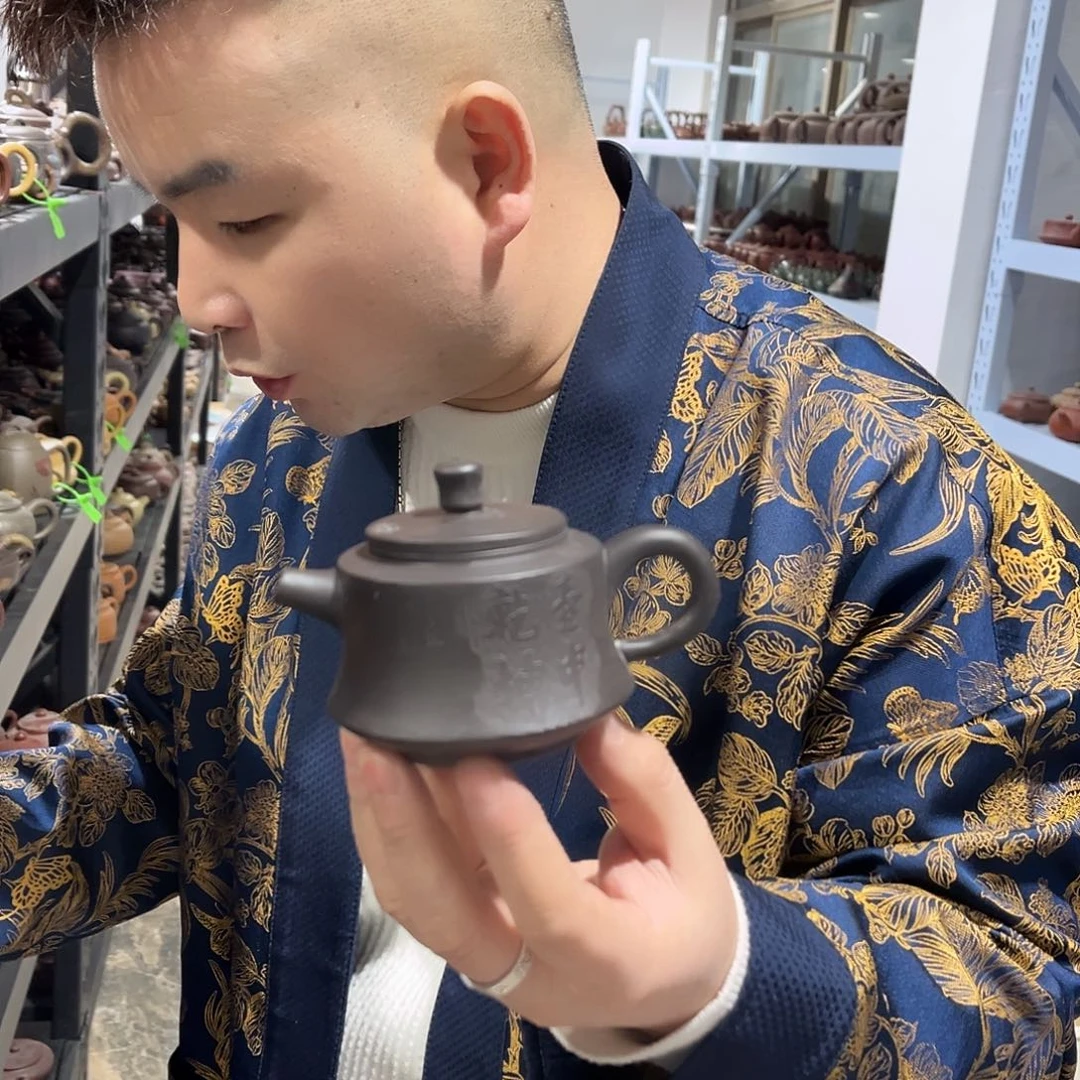 茶壶紫砂toboloooo
