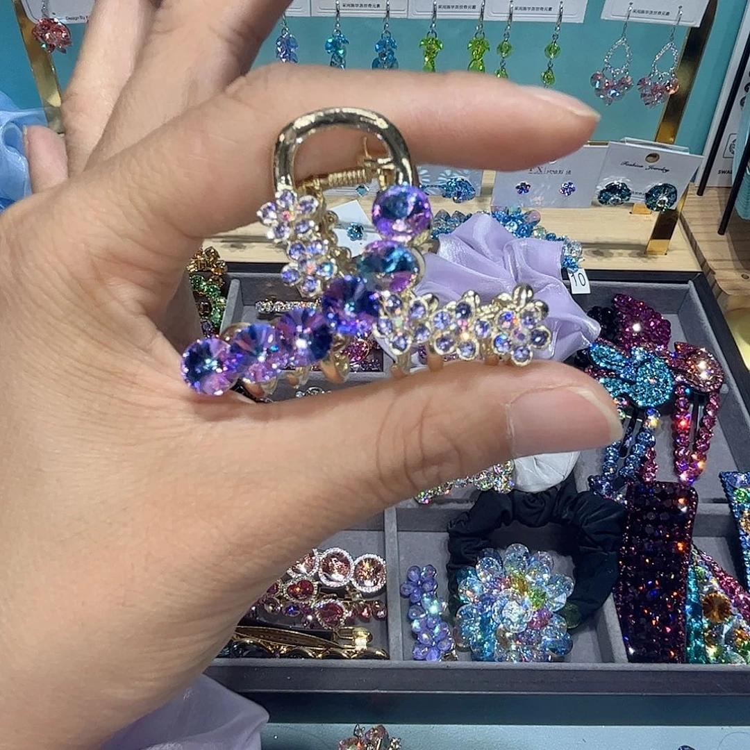 布艺铁合金发出去