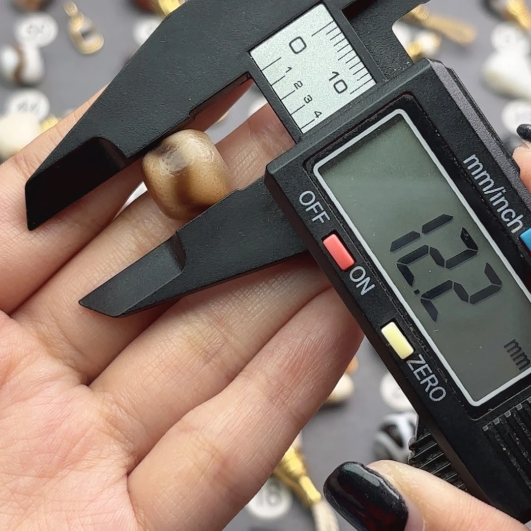 樂***褁玛瑙/玉髓未镶嵌文玩配饰