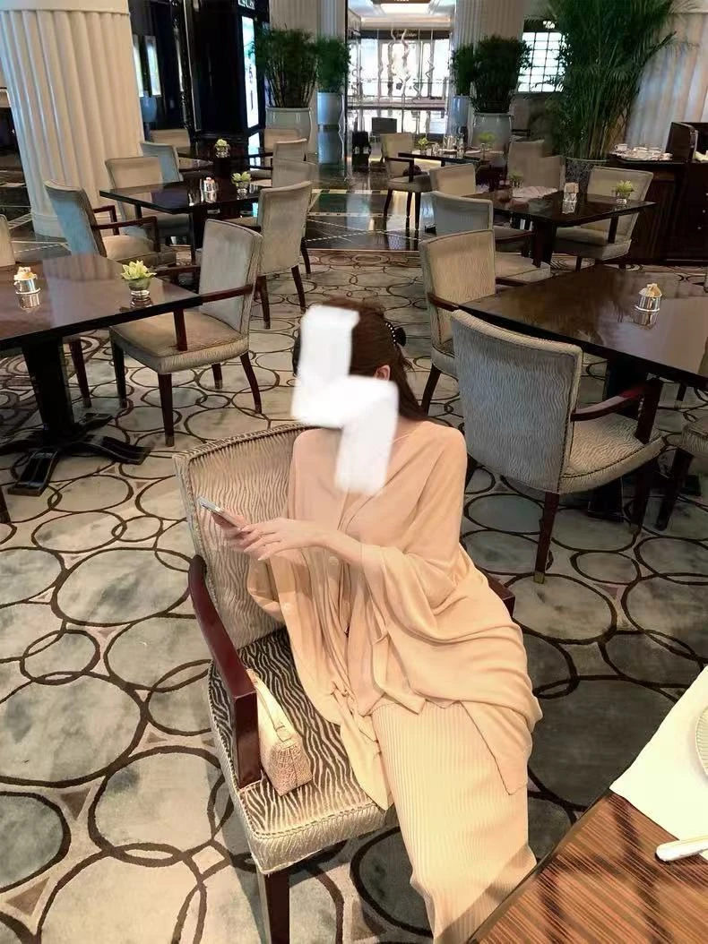 Crainfull【十月晨光】12针提花毛织吊带裙+气质斗篷披肩套装