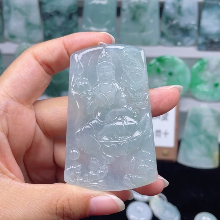 颈饰未镶嵌翡翠璟**球大势至