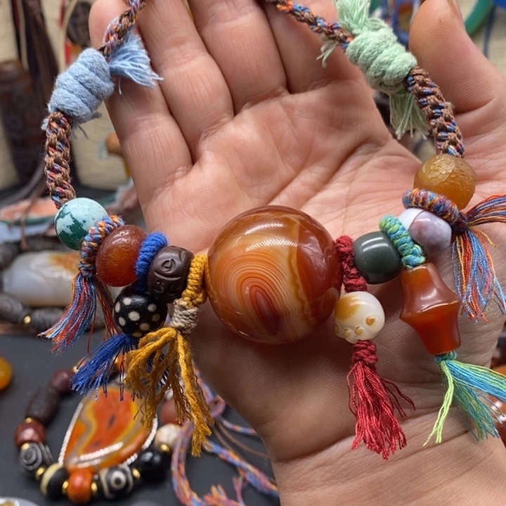 玛瑙/玉髓颈饰未镶嵌