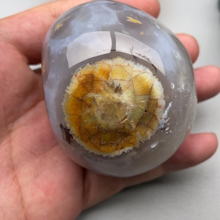 玛瑙/玉髓颈饰未镶嵌7*3
