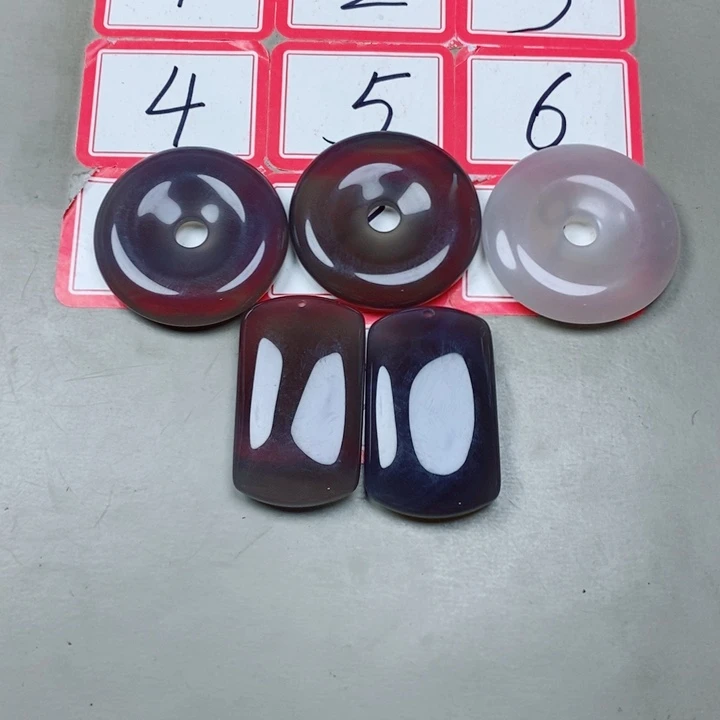 未镶嵌吊坠(不含链)玛瑙/玉髓睿*?
