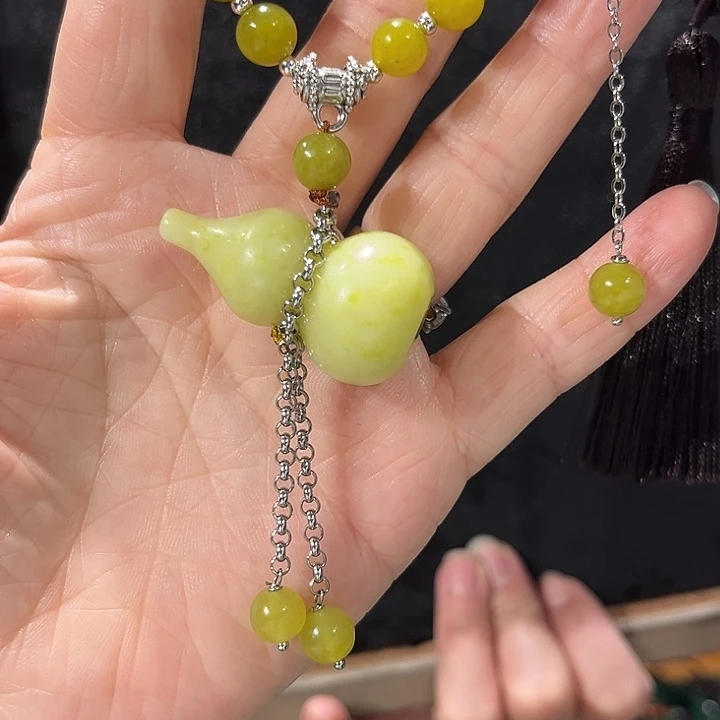 颈饰未镶嵌和田玉