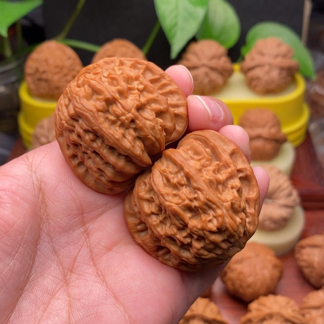 把件文玩核桃阿***玩42“精品”球白