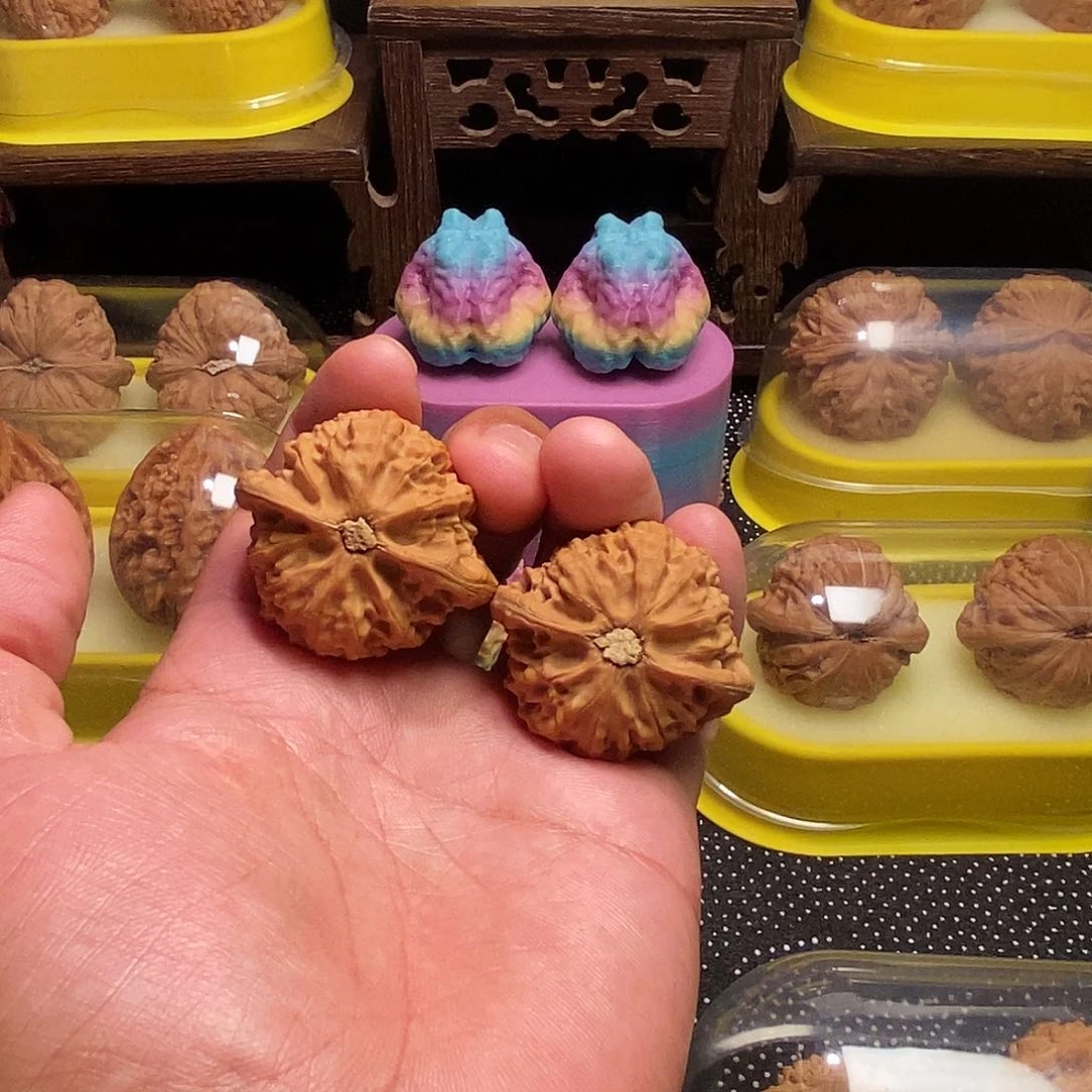 把件文玩核桃麻****.宫灯