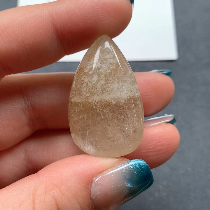 水晶颈饰未镶嵌D****生水晶