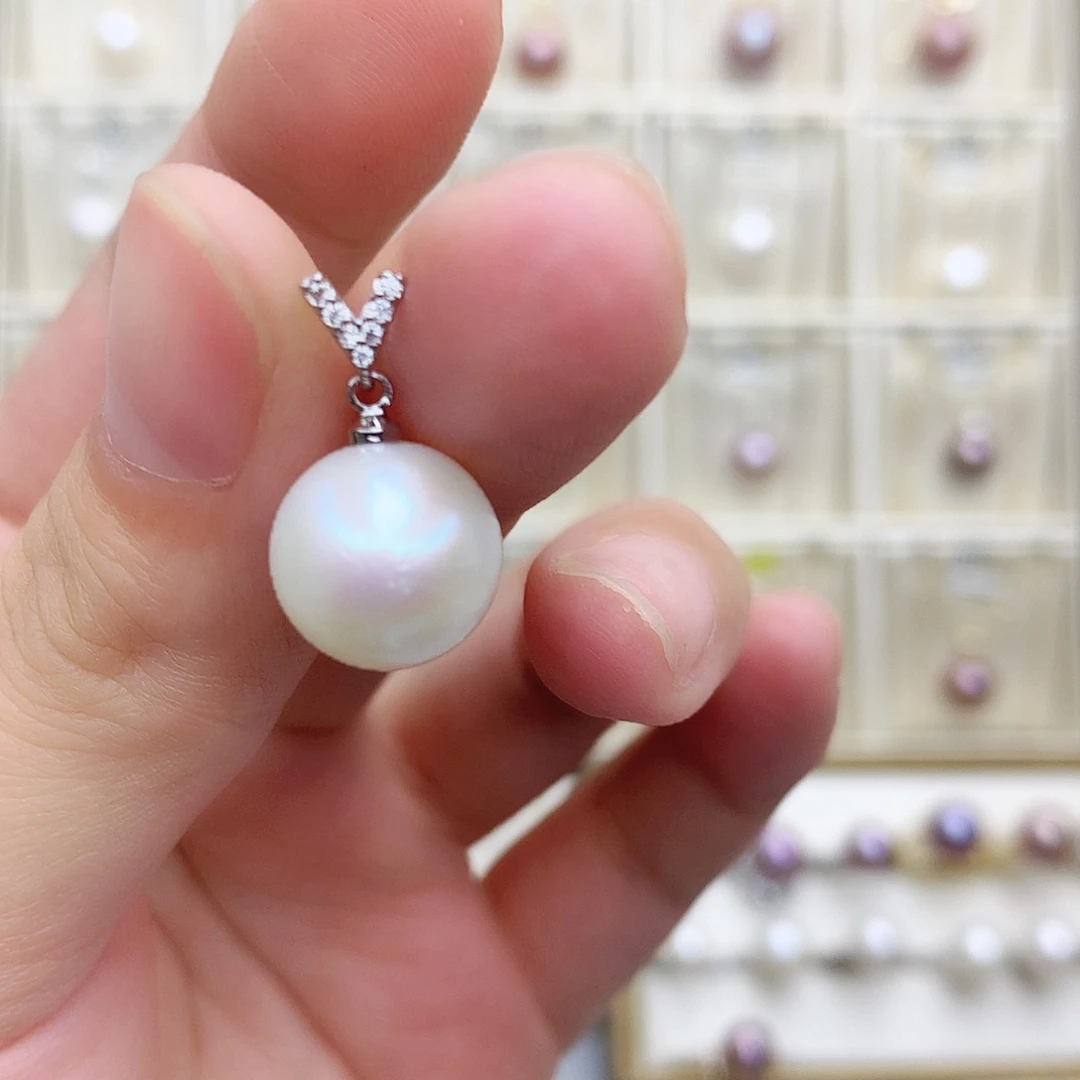 淡水珍珠颈饰合金