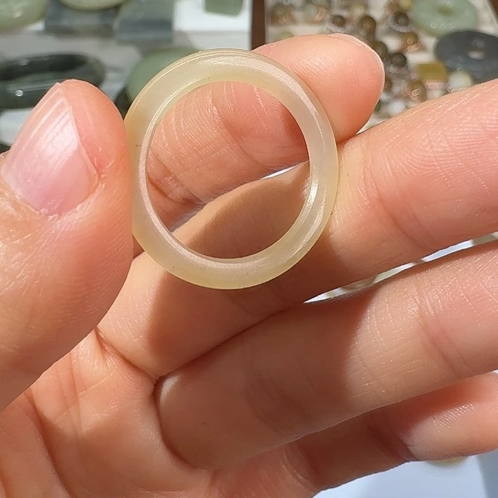 和田玉（糖玉）未镶嵌戒指18.9内径68