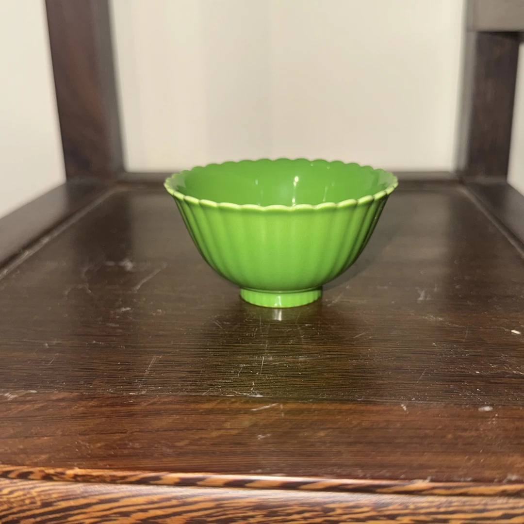 【小乔赏瓷】古窑风火窑 葱绿釉菊瓣杯