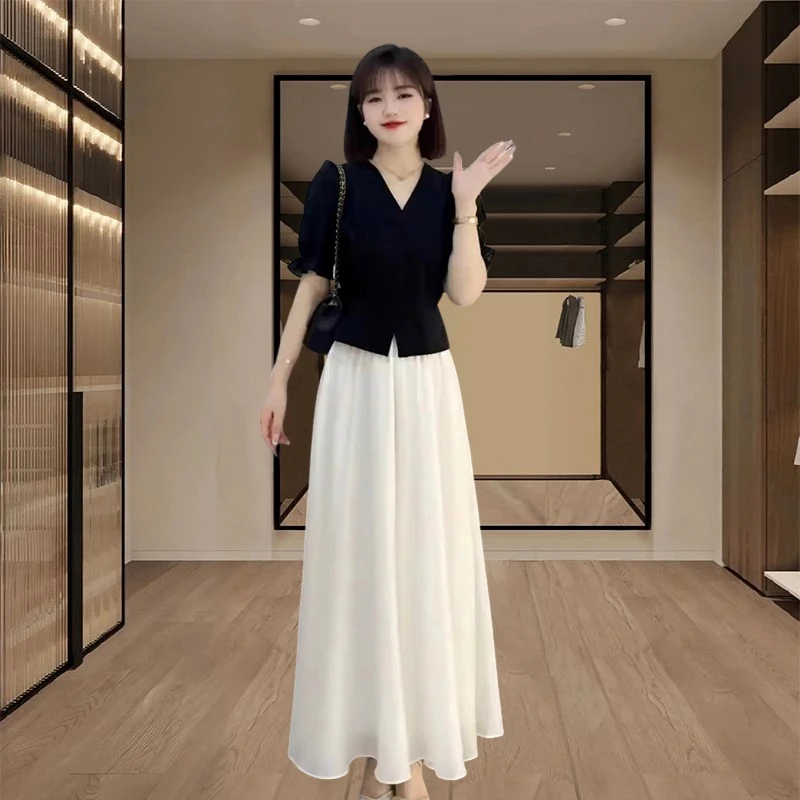 巨好看的两件套夏装女2025新款时尚赫本法式泡泡短袖上衣裙裤套装