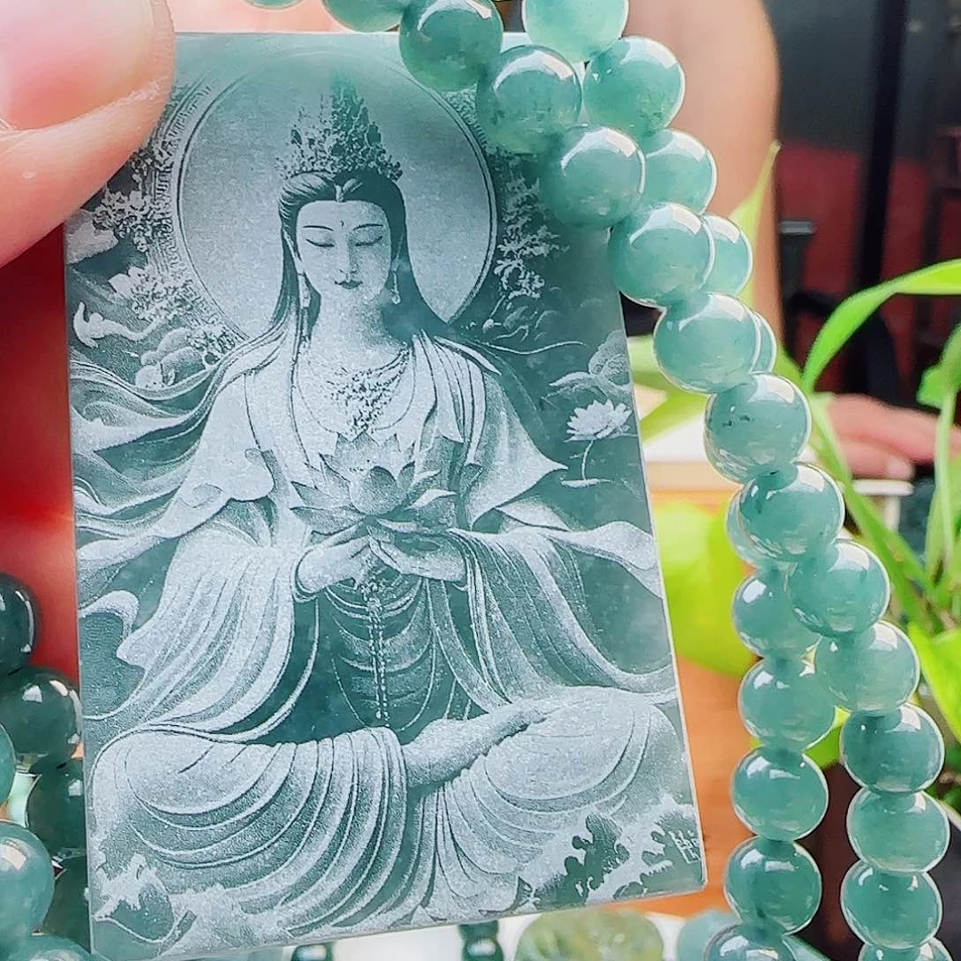 翡翠未镶嵌颈饰1111111111