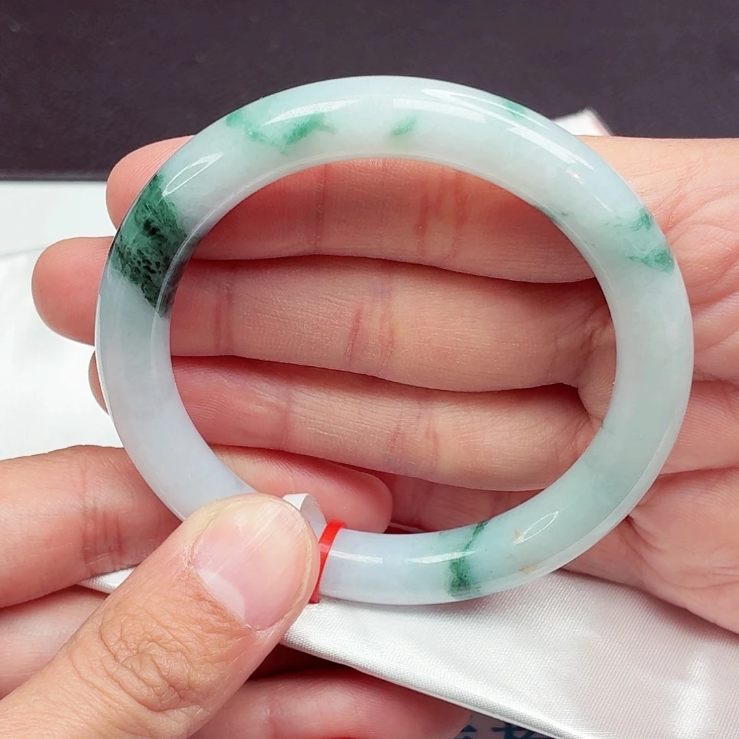 翡翠未镶嵌手镯56.5圈