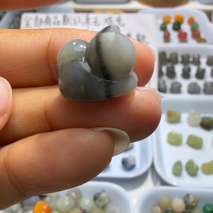 未镶嵌和田玉珠宝半成品