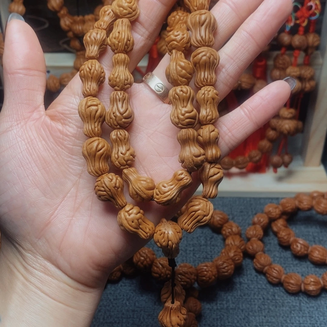 吊坠桃核龙纹桃枭