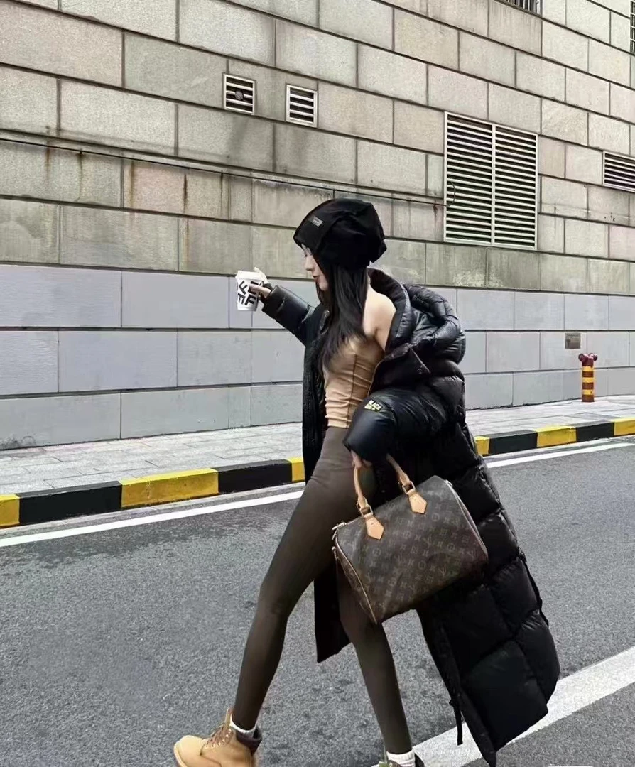 情侣款羽绒服冬季保暖