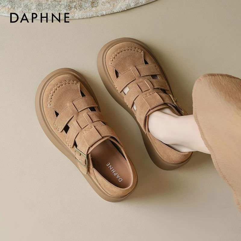 达芙妮厚底凉鞋女2025春夏新款真皮软底增高罗马鞋镂空编织猪笼鞋