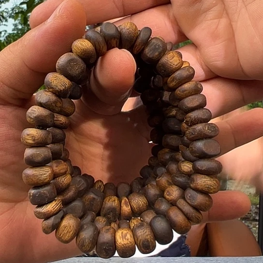 手串沉香白棋虫漏1.0多样性发货1条