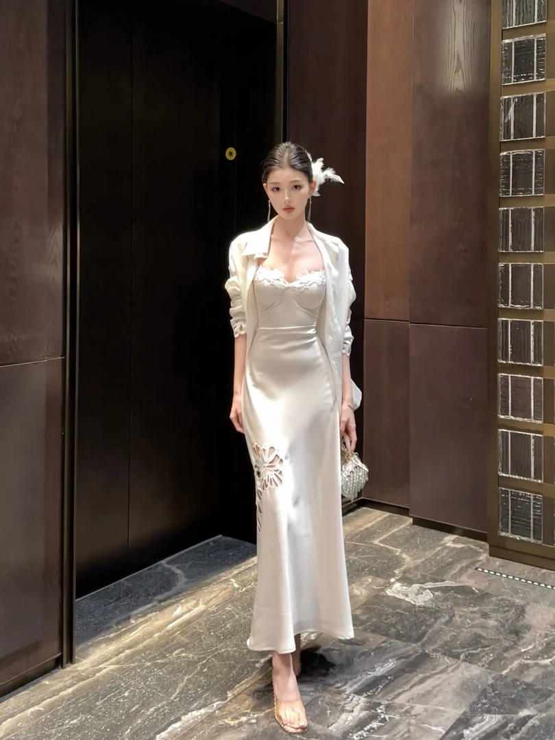 现货·春日部【仙资玉色】轻奢复古小众法式气质镂空收腰连衣裙0959