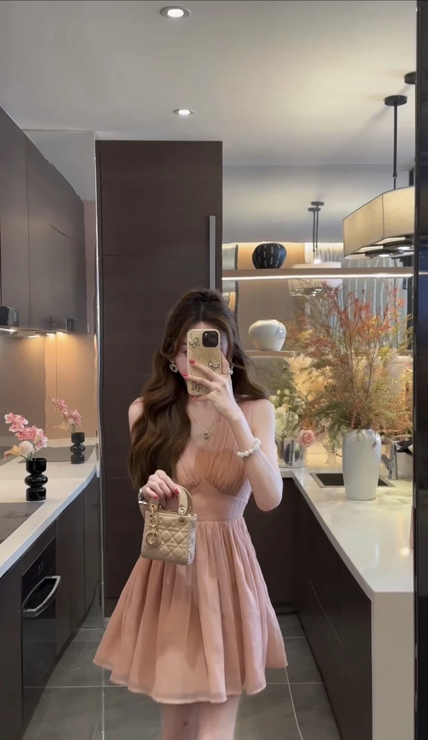 子芸定制【怦然心动】连衣裙预JJX5LYQ2878时尚气质显瘦设计师轻奢