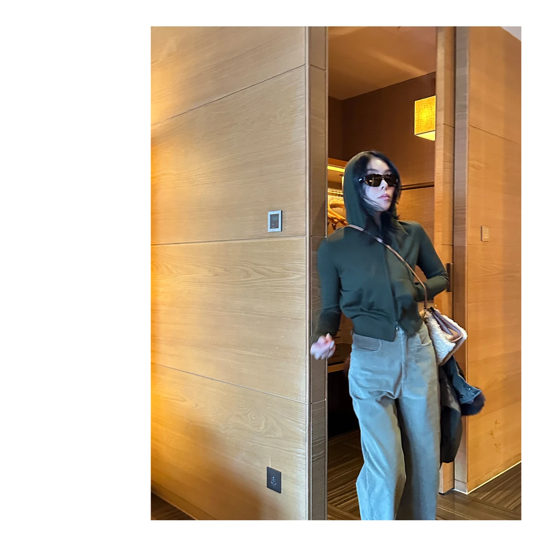 HDD- "舒适休闲" 羊毛 秋冬女款休闲连帽百搭卫衣开衫上衣 Y9427