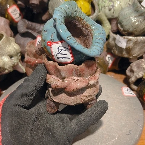 甩***嚓粗陶花盆制作就这样了