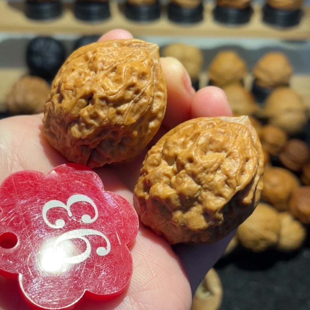 金蟾舍利核桃33。